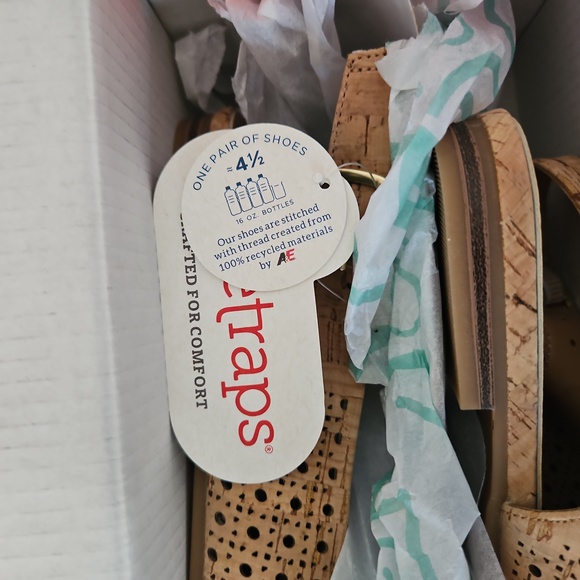 NWT Baretraps Women's Sport Slide Sandals - Picture 8 of 9